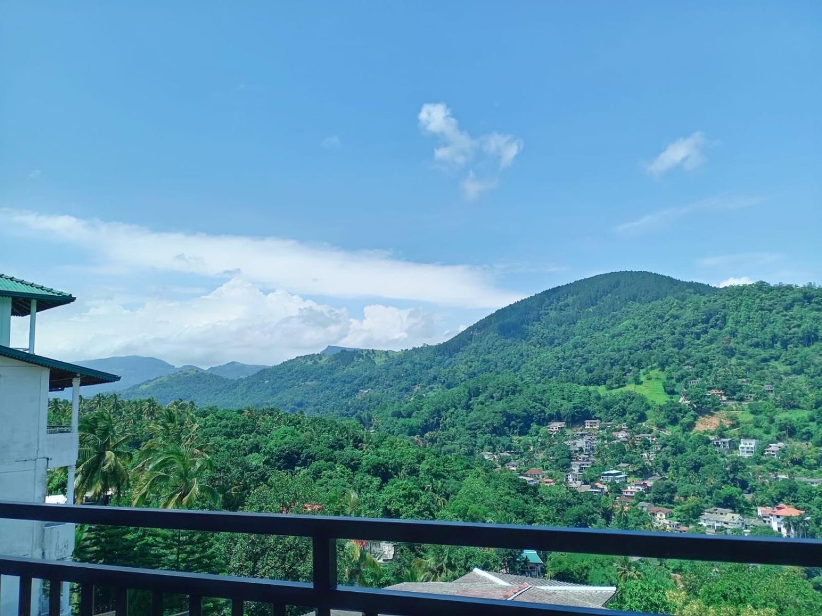 Mountain View Διαμέρισμα Κάντι Εξωτερικό φωτογραφία