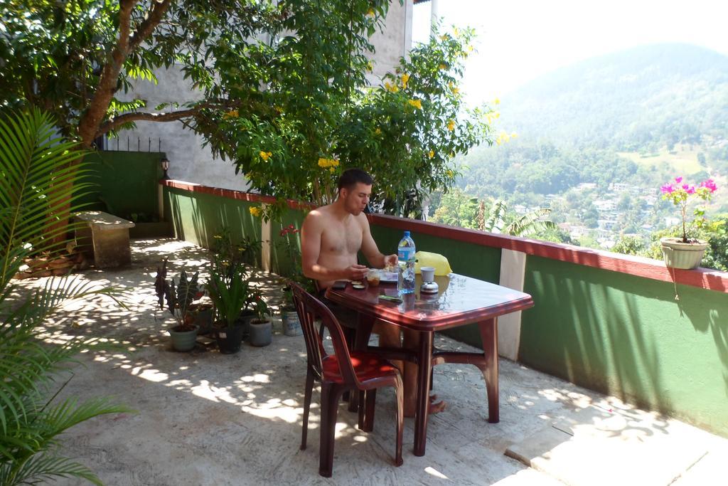 Mountain View Διαμέρισμα Κάντι Εξωτερικό φωτογραφία